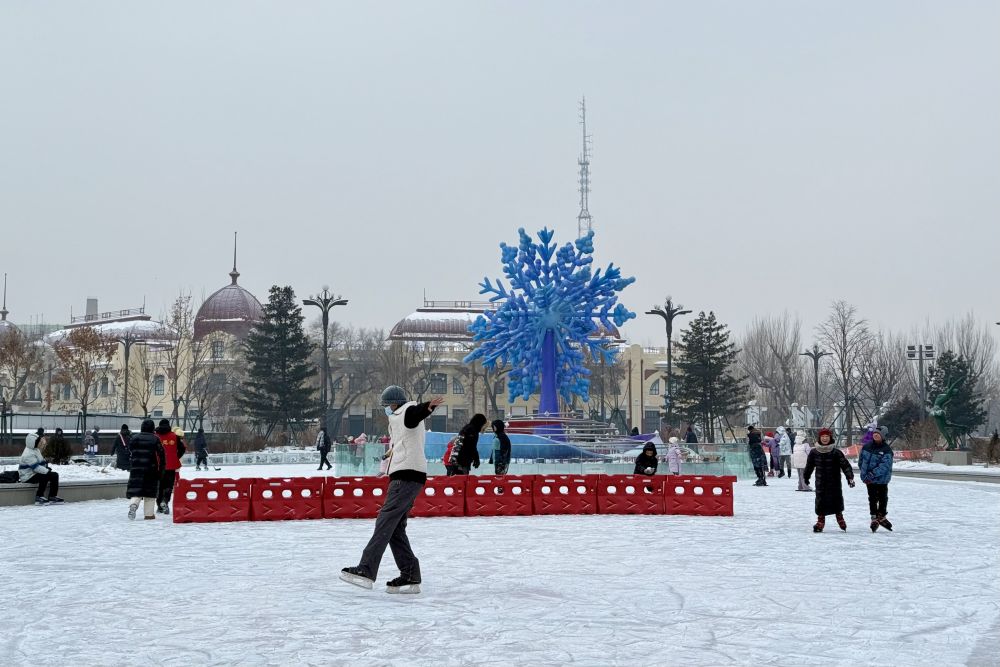 习近平总书记关切事｜流金淌银！北国冰雪资源释放新红利——冰雪经济高质量发展新实践之一-第4张图片-便民百事通网